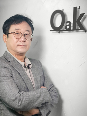 김동욱